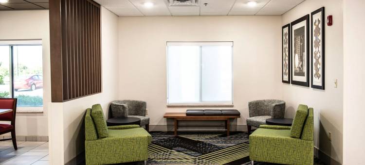 智选假日套房酒店锡代利亚 by IHG(Holiday Inn Express & Suites Sedalia)图片