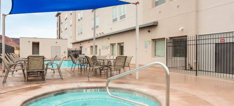 卡纳巴拉昆塔温德姆套房酒店(La Quinta Inn & Suites by Wyndham Kanab)图片