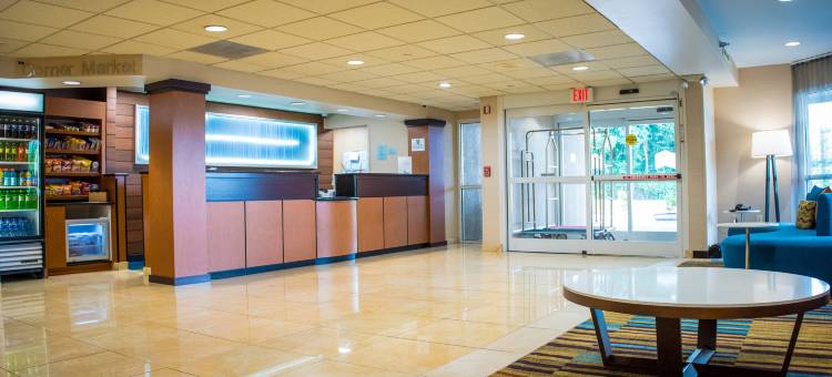 诺克斯维尔/东万枫酒店及套房(Fairfield Inn & Suites Knoxville/East)图片