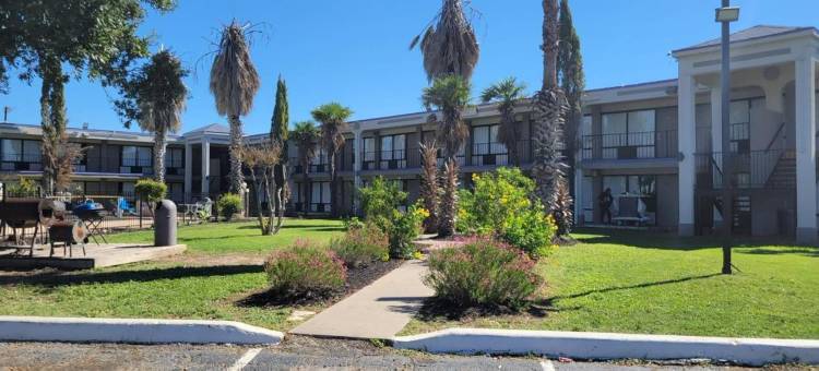 弗罗斯特银行中心附近圣安东尼奥骑士酒店(Knights Inn San Antonio Near at&T Center)图片