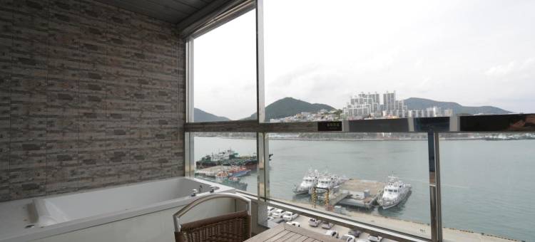 林姆Spa旅舍(Lium Spa Hostel)图片
