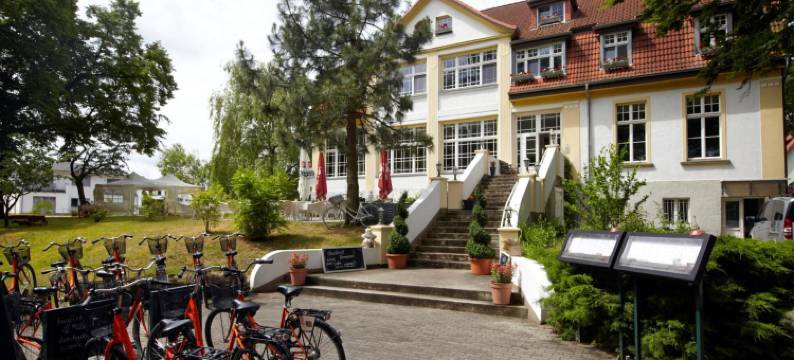 牧歌沃尔加斯特斯酒店(Meeressterne Hotel Idyll am Wolgastsee)图片