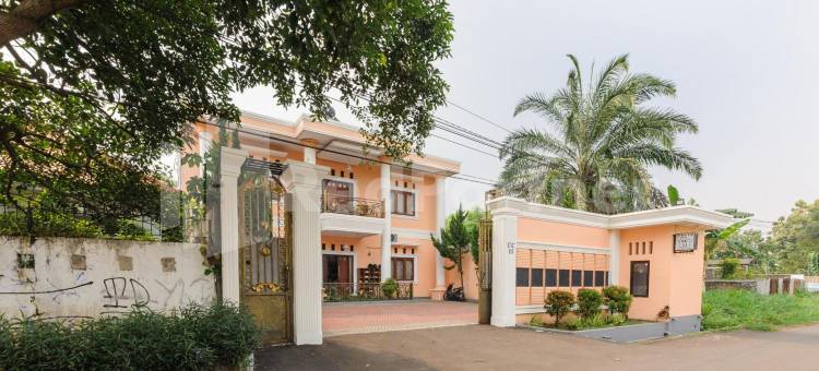 池芒古米特拉红门酒店(Pondok Cimanggu Syariah Mitra RedDoorz)图片