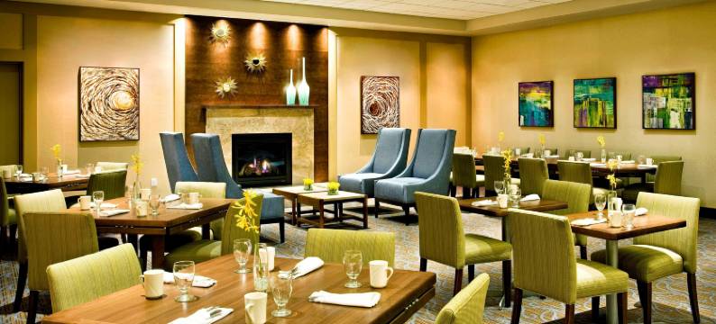 弗雷明汉万丽酒店及会议中心(Renaissance Framingham Hotel & Conference Center)图片