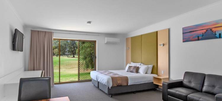 里弗兰德舒适套房酒店(Comfort Inn & Suites Riverland)图片