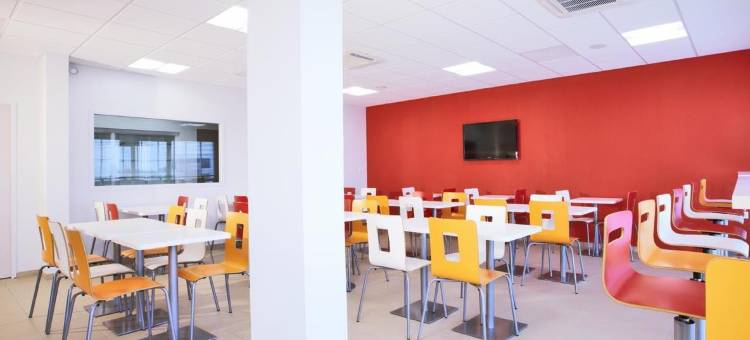 拉罗谢尔中心莱米尼姆雅高经济酒店(Hôtel Eco la Rochelle Centre les Minimes)图片