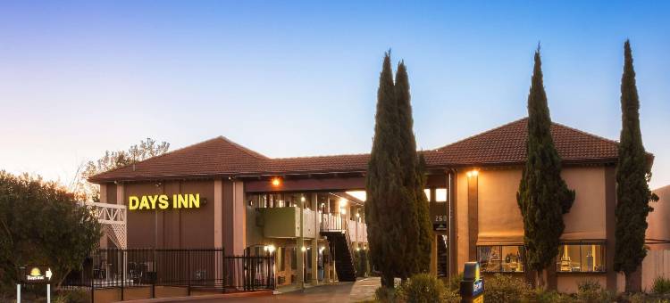 皮诺尔大学伯克利分校戴斯酒店(Days Inn by Wyndham Pinole Berkeley)图片