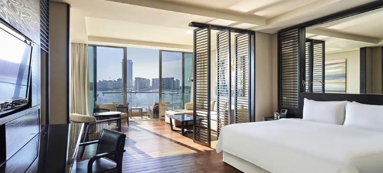 迪拜棕榈岛瑞克索斯度假酒店(Rixos the Palm Hotel & Suites)图片