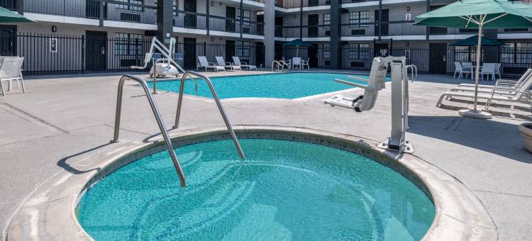 萨克拉门托北拉昆塔温德姆酒店(La Quinta Inn by Wyndham Sacramento North)图片