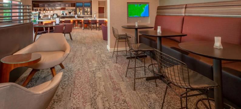 华盛顿中心盖瑟斯堡万怡酒店(Courtyard Gaithersburg Washingtonian Center)图片