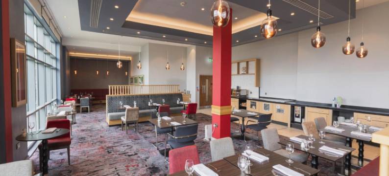 伯明翰机场希尔顿花园酒店(Hilton Garden Inn Birmingham Airport)图片