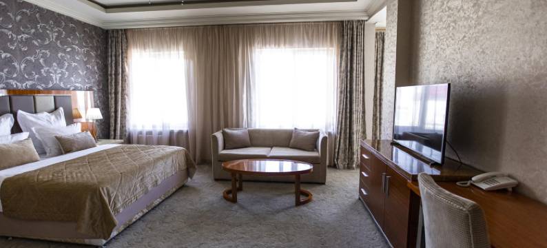 丽思皇家酒店(Royal Riz Hotel)图片