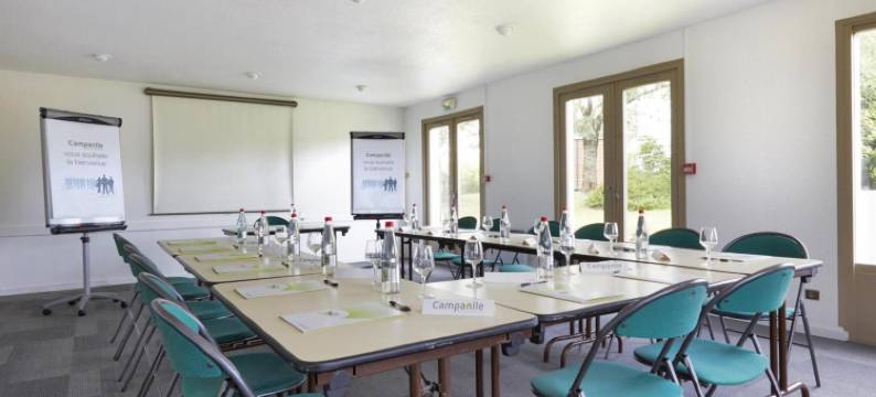 钟楼阿拉斯圣尼克拉酒店(Campanile Arras - Saint Nicolas)图片