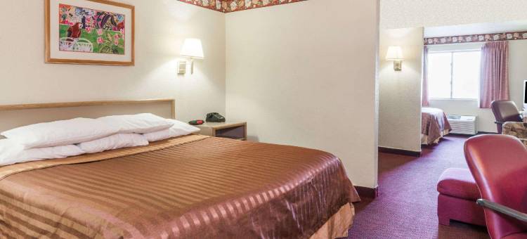 Travelodge by Wyndham Airport Platte City图片