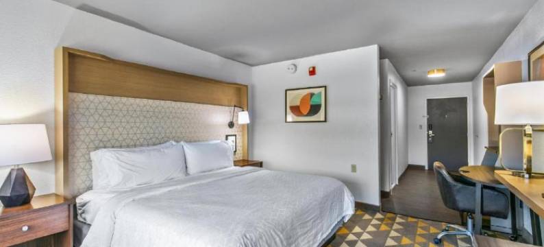 智选假日套房酒店卢斯代尔(Holiday Inn Express & Suites LUCEDALE by IHG)图片