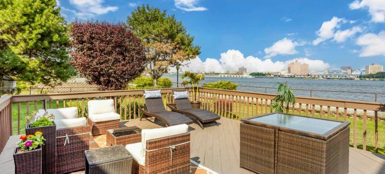 舒适酒店埃奇沃特哈德逊河畔(Comfort Inn Edgewater on Hudson River)图片