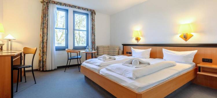 祖尔阿尔滕施米德酒店(Hotel Rügenschmiede Vis a Vis Hiddensee)图片