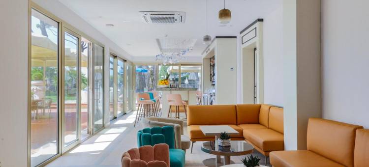 韦西利亚宫殿酒店(Versilia Palace Hotel)图片
