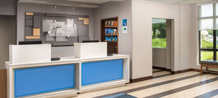 Holiday Inn Express 索格斯(洛根机场)(Holiday Inn Express Boston - Saugus)图片