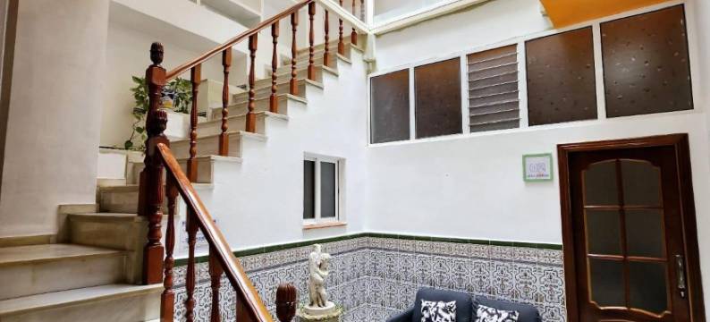 拱门之家广场酒店(Arc House Plaza)图片