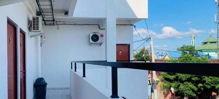 腾特拉姆宾馆-靠近阿米孔米特拉红门酒店(Tentram Guesthouse near Amikom Mitra RedDoorz)图片