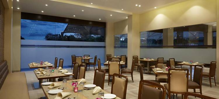 朱纳格特点击酒店(Click Hotel, Junagadh)图片