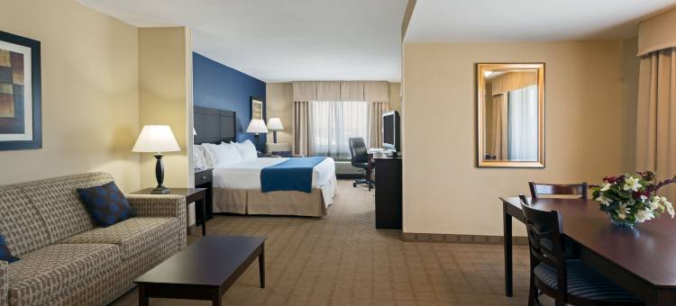 智选假日套房酒店皮尔斯堡西(Holiday Inn Express & Suites Fort Pierce West)图片