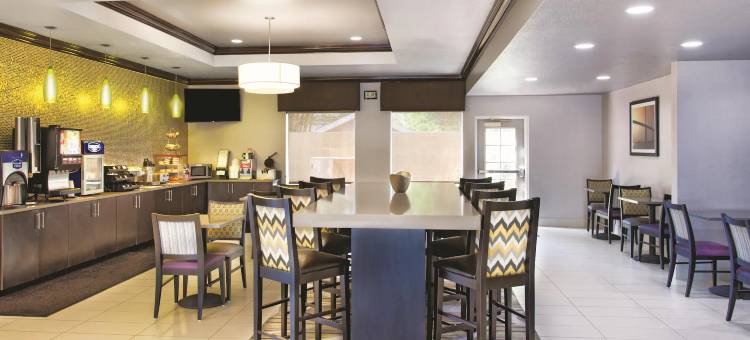 坦帕湾区-南坦帕拉昆塔温德姆套房酒店(La Quinta Inn & Suites by Wyndham - Tampa South)图片