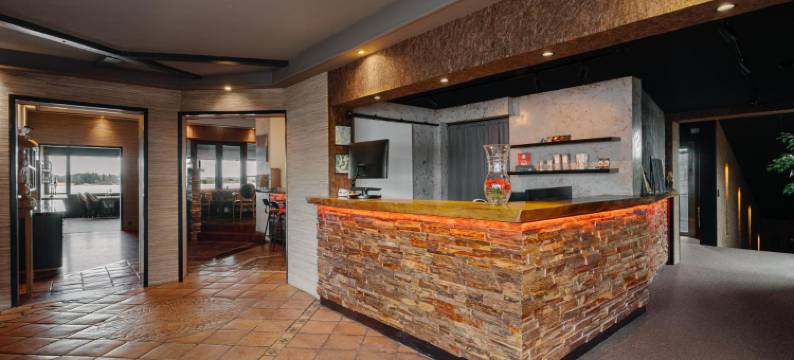 克里乌内斯酒店(Hotel Kriunes)图片