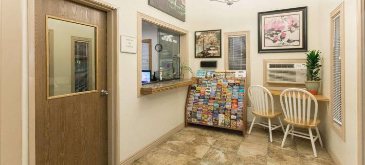 Super 8 by Wyndham Colorado Springs Peterson Space Force图片