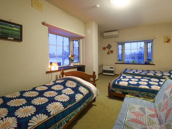 菜摘实之里艺廊民宿