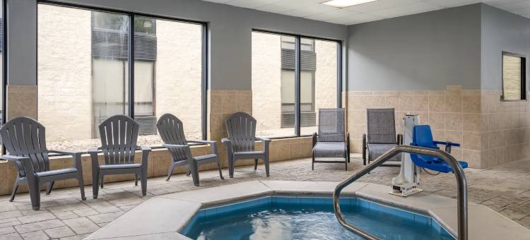 卡斯珀活动中心区温德姆阿美瑞辛酒店(AmericInn by Wyndham Casper Event Center Area)图片