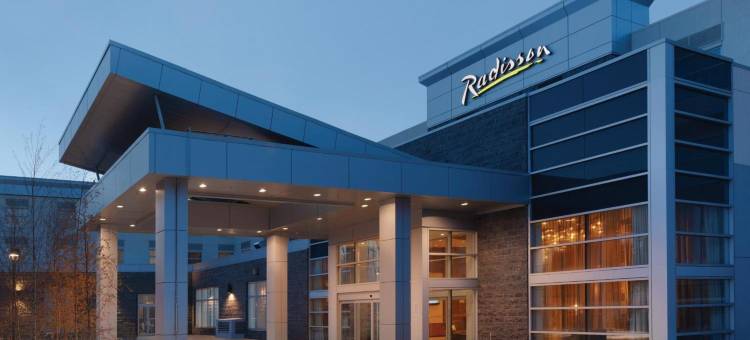 卡尔加里机场丽笙酒店及会议中心(Radisson Hotel & Conference Centre Calgary Airport)图片