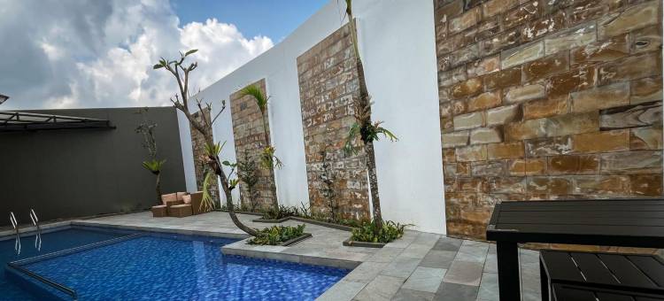 Abriki Village图片