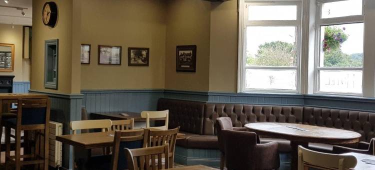 鲍斯酒店(The Bowes Hotel)图片