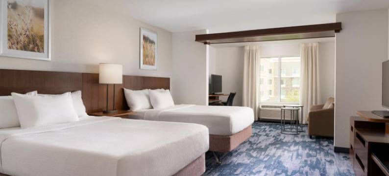 阿克伦费尔劳恩万枫酒店及套房(Fairfield Inn & Suites Akron Fairlawn)图片