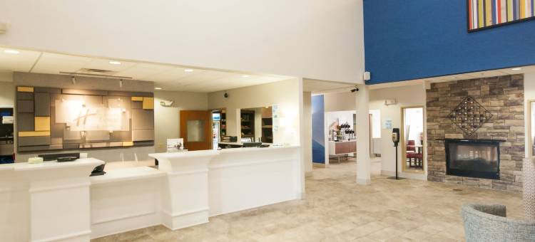 Holiday Inn Express & Suites Chicago North-Waukegan-Gurnee图片