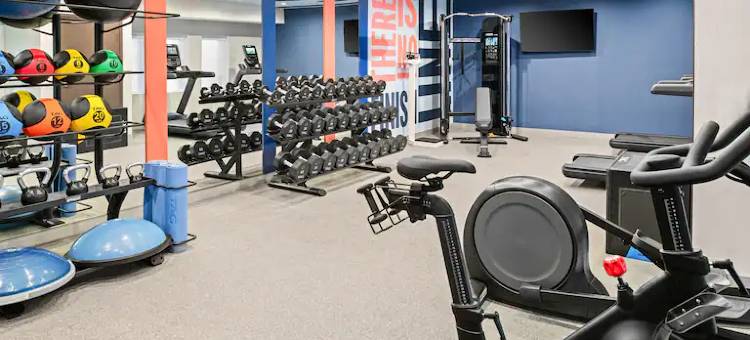 科斯塔梅萨纽波特海滩希尔顿欢朋酒店(Hampton Inn by Hilton Costa Mesa Newport Beach)图片