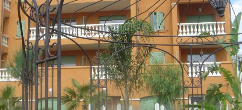 卢卡斯特雷公寓式酒店(Appart Hotel Lou Castelet)图片