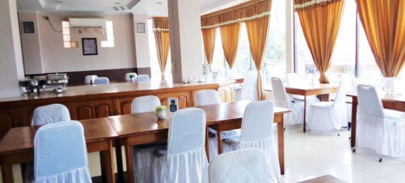 红多兹伊斯兰酒店@打拉根陶菲克格兰德(RedDoorz Syariah at Grand Taufiq Tarakan)图片