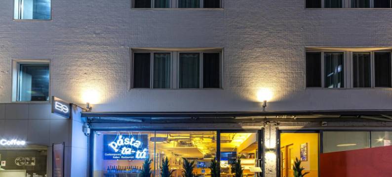明洞小屋大门(Small House Big Door Myeongdong)图片