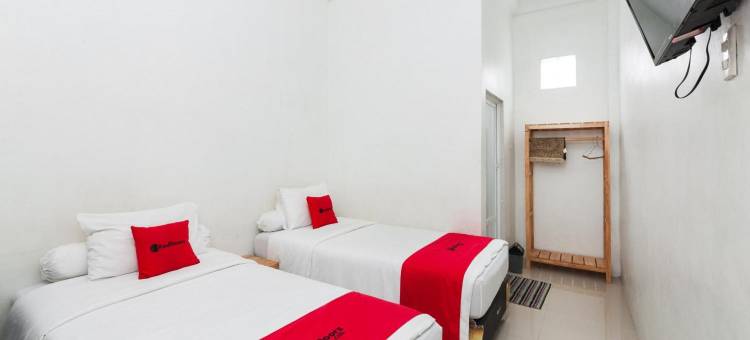 扎伊诺尔阿比丁班达亚齐红多兹伊斯兰酒店-近RSUD(RedDoorz Syariah Near Rsud Zainoel Abidin Banda Aceh)图片