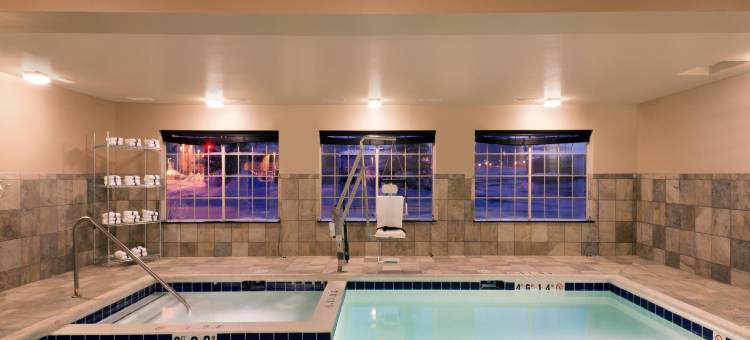 智选假日套房酒店弗雷泽，CO(Holiday Inn Express & Suites Fraser - Winter Park Area)图片