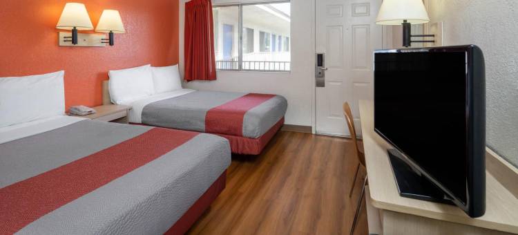加州朱鲁帕谷6号汽车旅馆 - 里弗赛德西部(Motel 6 Jurupa Valley, CA - Riverside West)图片