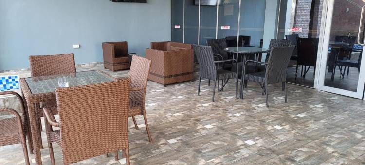 卡马斯酒店和阿塞罗阿比奥库塔套房(Camas Hotel & Suite Asero Abeokuta)图片