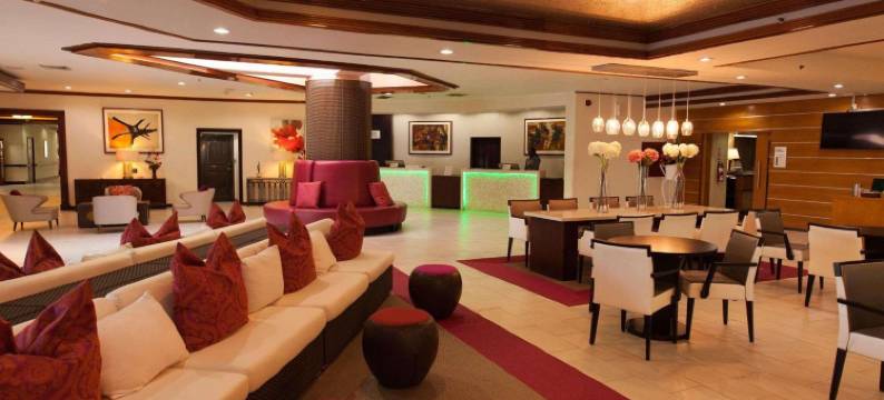 特立尼达丽筠酒店(Radisson Hotel Trinidad)图片