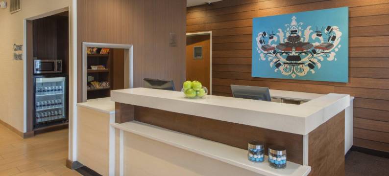 印第安纳波利斯机场万枫酒店(Fairfield Inn & Suites Indianapolis Airport)图片