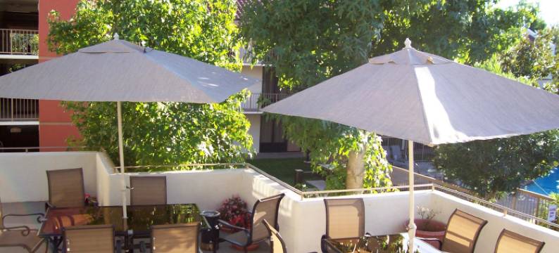 千橡市纽伯里公园拉昆塔温德姆套房酒店(La Quinta Inn & Suites by Wyndham Thousand Oaks-Newbury Park)图片