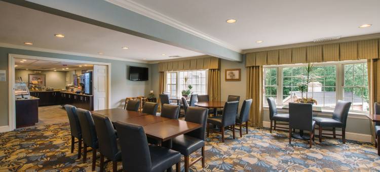 智选假日套房酒店梅里马克(Holiday Inn Express & Suites Merrimack)图片