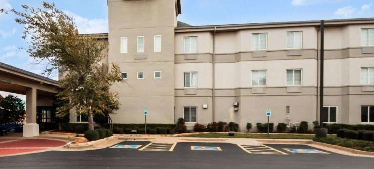 爱德蒙得大学附近舒眠套房酒店(Sleep Inn & Suites Edmond Near University)图片